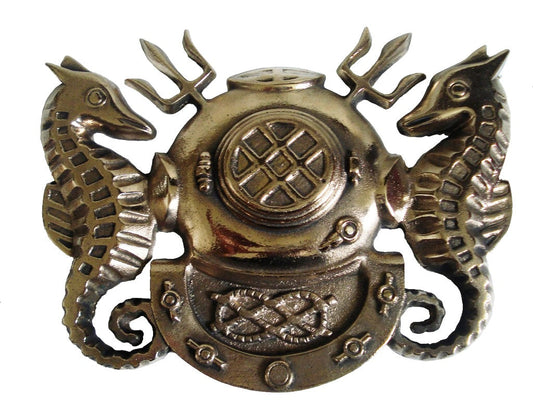 Marine Solid BRASS Navy Master Diver Plaque Deep Sea - DIVING HELMET Crests Badge (5117)