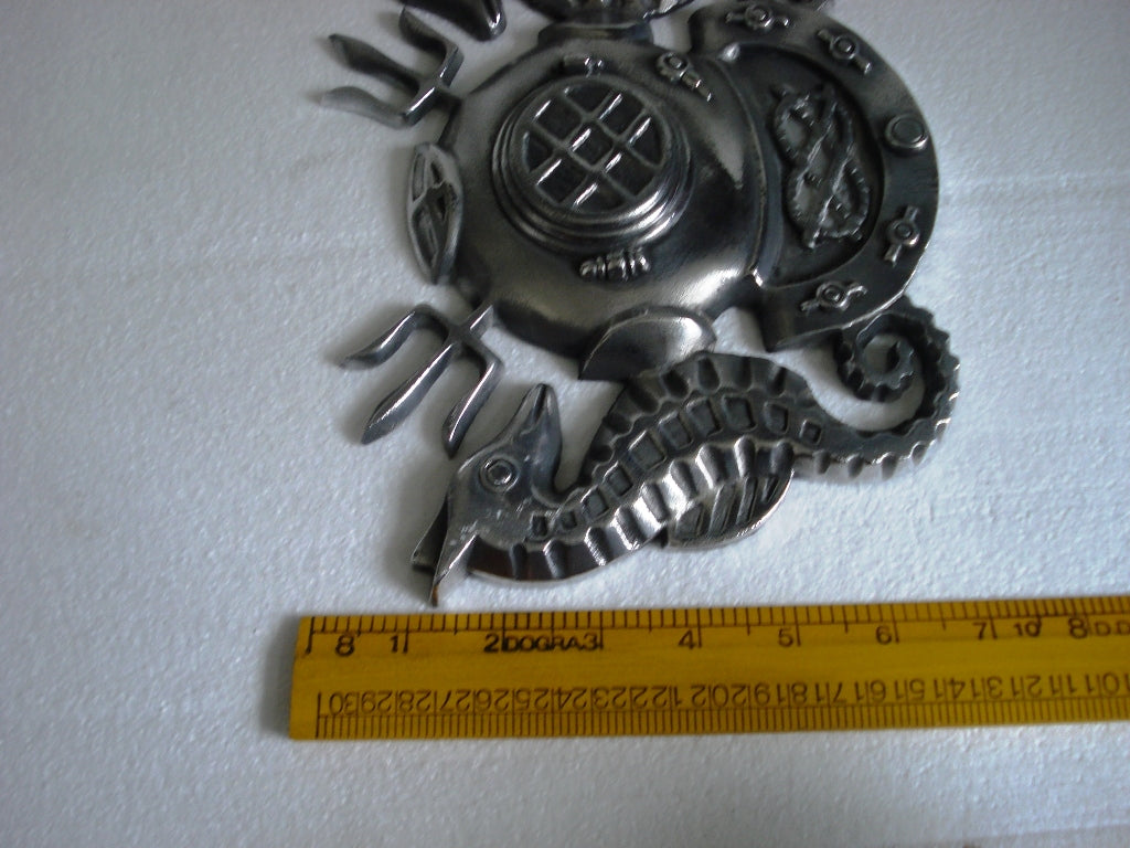 Marine Solid Navy Master Diver Plaque Deep Sea - DIVING HELMET Crests Badge (5116)