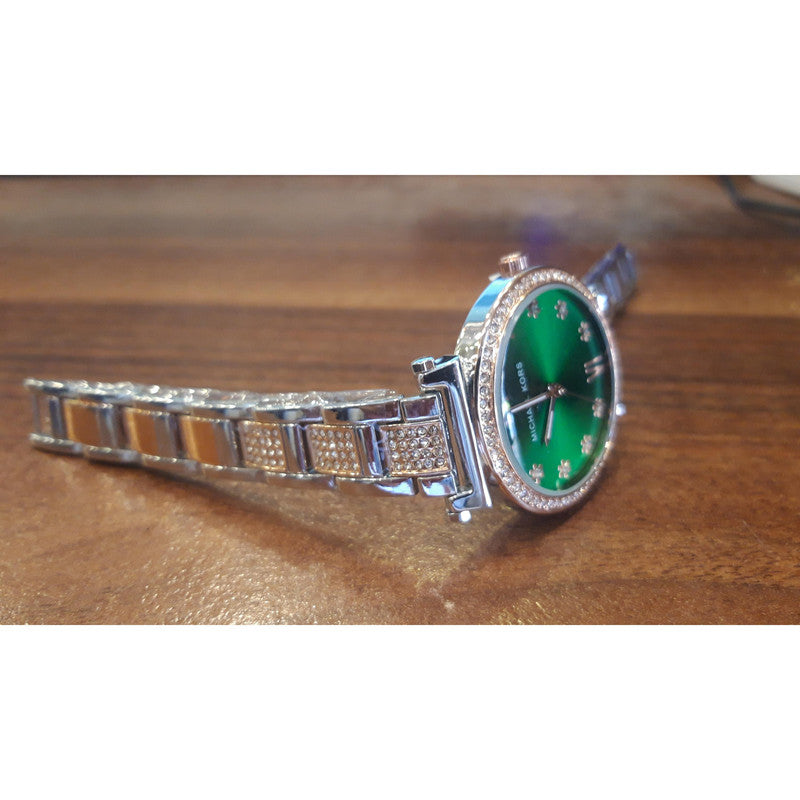 MICHAEL KORS Executive Class Wrist Watch for Women Girls - Fashion Collection (9267)